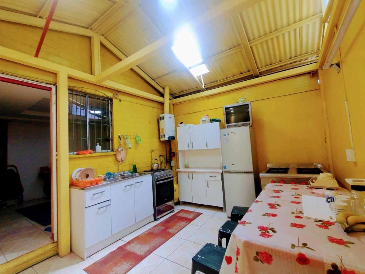 Backpackers House - Near The Airport Apartment Santiago Exterior photo